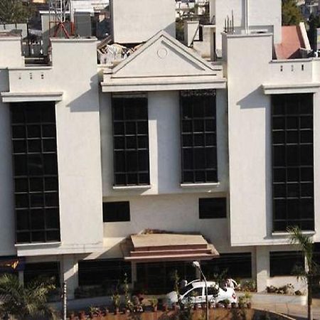 Hotel Ambaji International Ranpur Exteriör bild